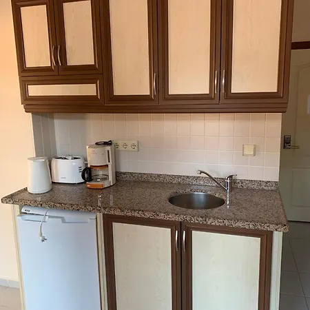 منتجع ماي فلاور للشقق الفندقية ألانيا